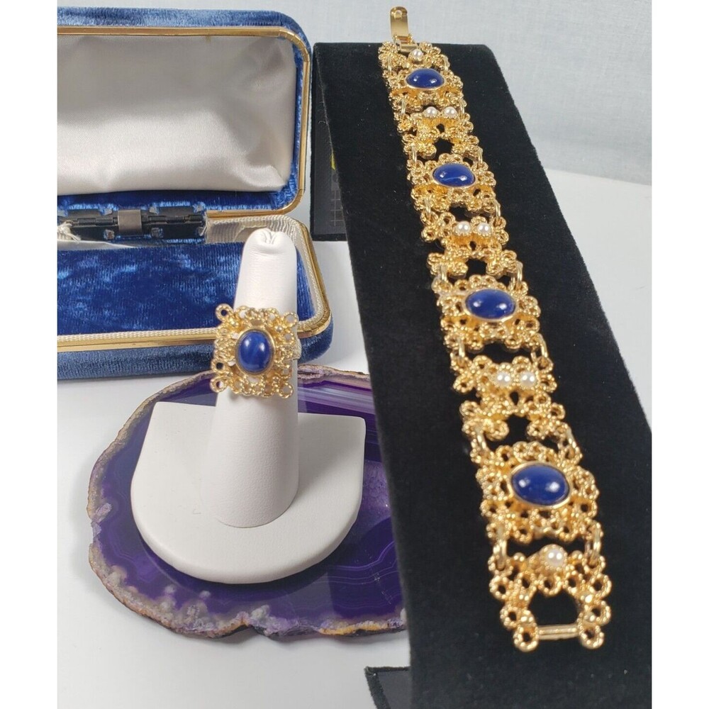Vintage 1975 Sarah Coventry Victorian Blue Bracelet With Adjustable Ring Set - Picture 2 of 16
